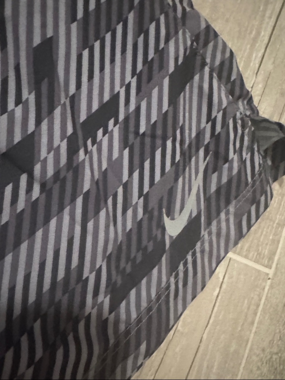 Nike Men's Black and Gray Patterned Athletic Shorts - Picture 3 of 8